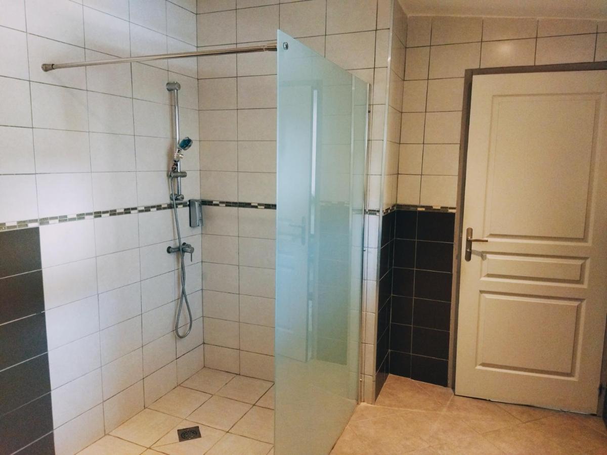 Aur Blan - Chambres Le Somail Exterior foto