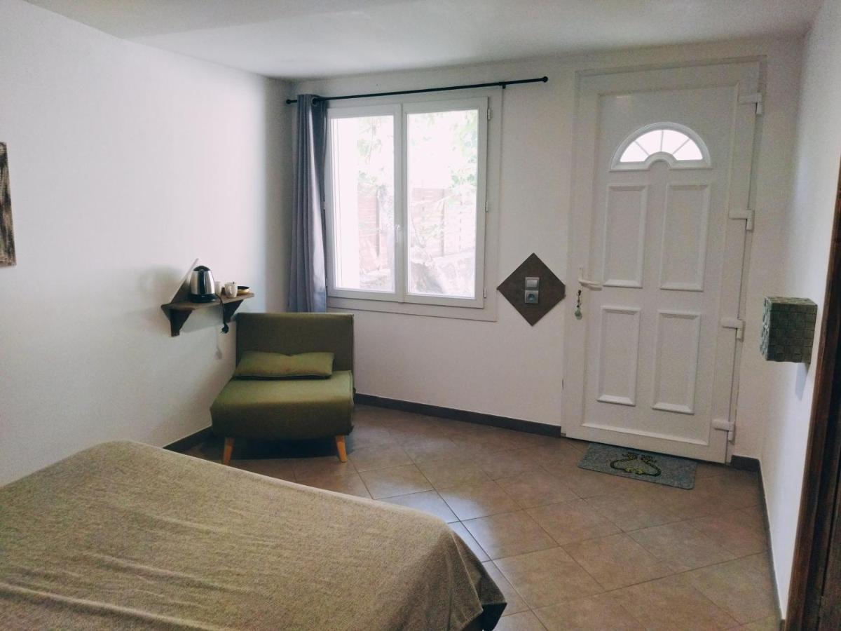 Aur Blan - Chambres Le Somail Exterior foto